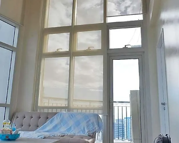 Lovely 2-bedroom Loft With Panoramic Skyline View Hotel