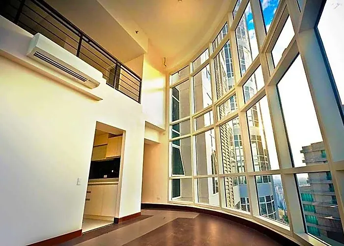 Lovely 2-bedroom Loft With Panoramic Skyline View Hotel Manila