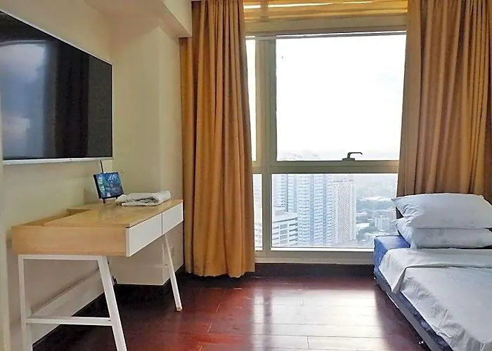 Hotel Lovely 2-bedroom Loft With Panoramic Skyline View Manila