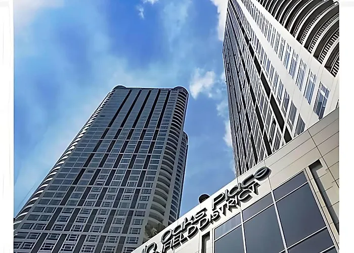 Lovely 2-bedroom Loft With Panoramic Skyline View Manila